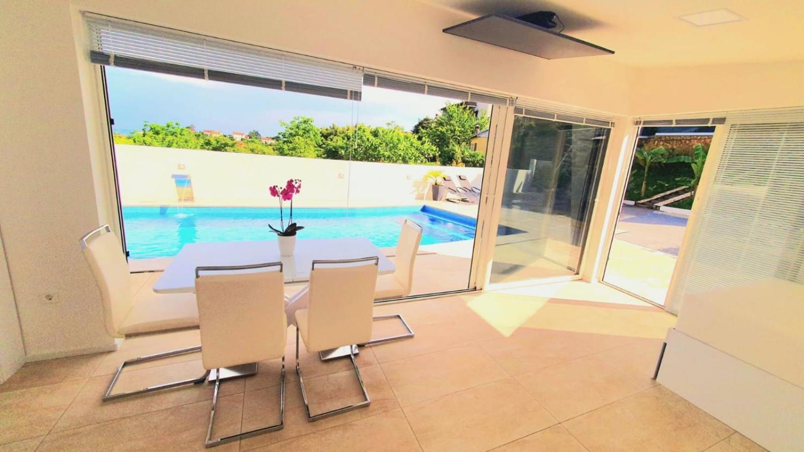 Jacuzzi Penthouse Apartment Matulji Exterior photo